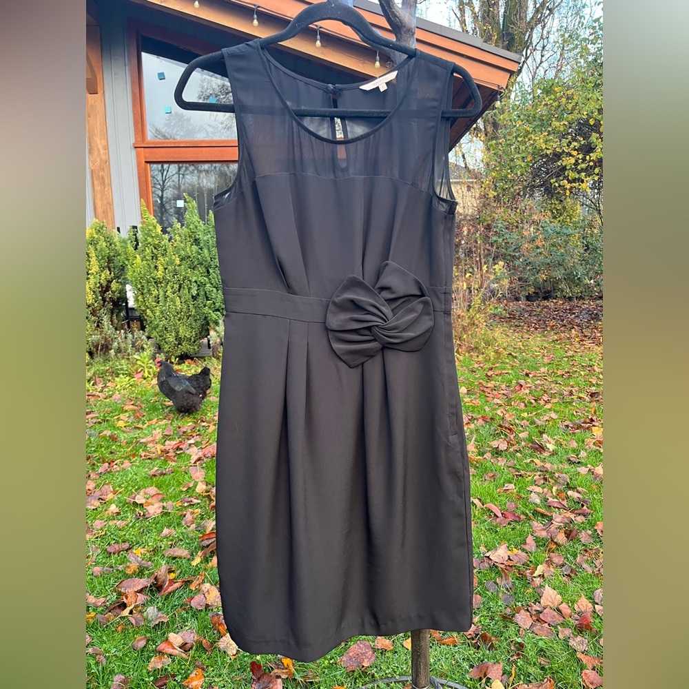 Elegant Black Sleeveless Party Dress